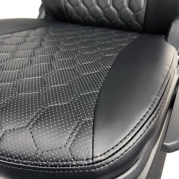 Чехлы Экокожа Ромб на Skoda Yeti 2009-2018 г.в. Чехлы Экокожа Ромб на Skoda Yeti 2009-2018 г.в.